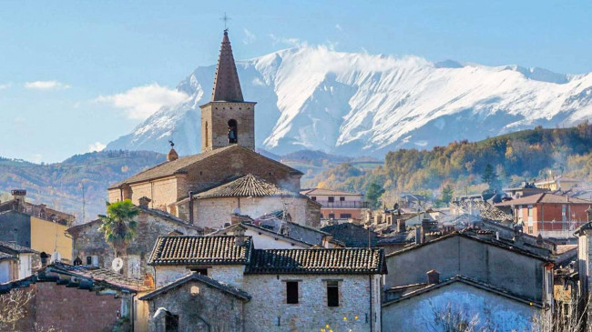 Appartamento in vendita a Comunanza