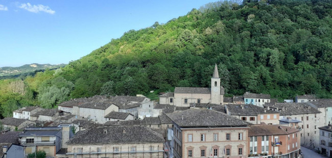 Appartamento in vendita a Comunanza