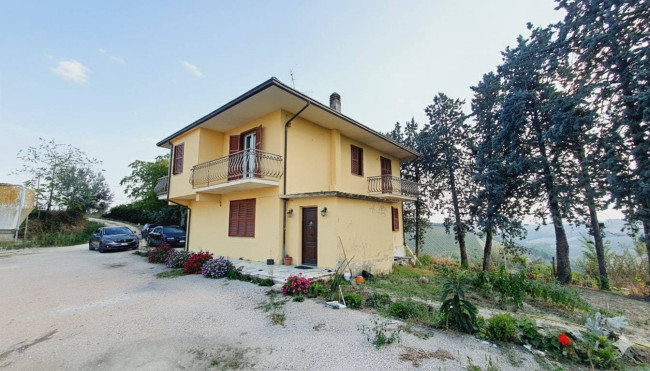 Casa singola in vendita a Offida