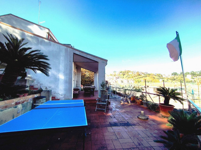 Villa in vendita a Acquaviva Picena