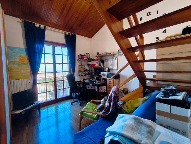 Villa in vendita a Acquaviva Picena