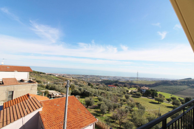 Appartamento in vendita a Colonnella