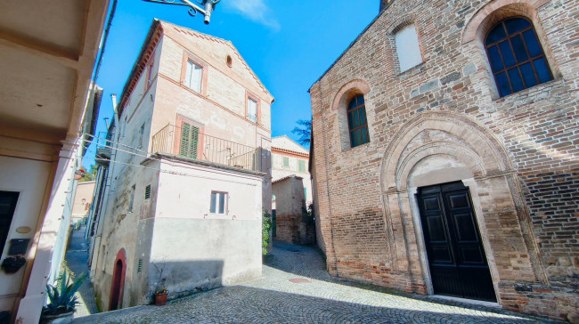 Casa singola in vendita a Montalto delle Marche