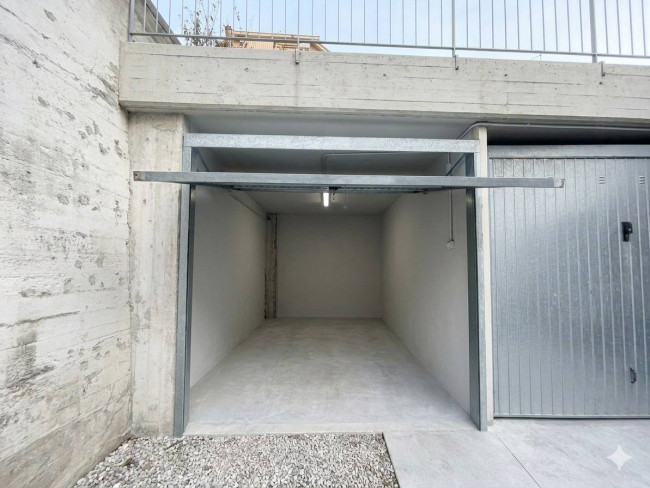 Box o garage in vendita a San Benedetto del Tronto