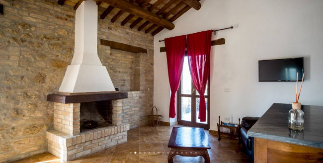 Appartamento in vendita a Acquaviva Picena