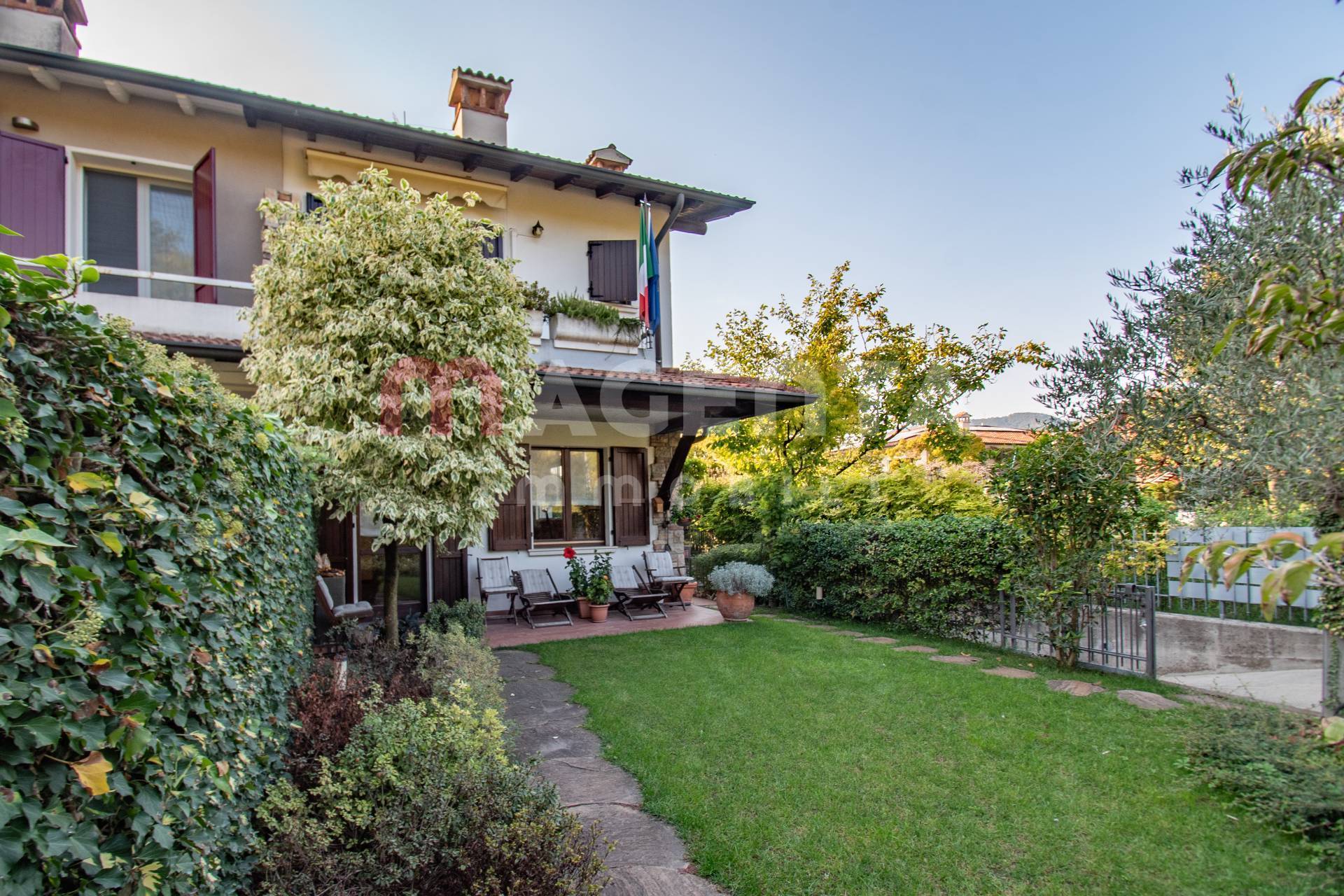 Villa a Gussago