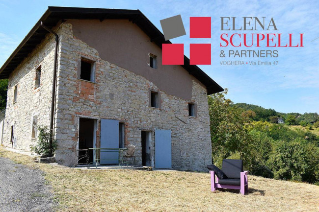 Rustico in vendita a Colli Verdi