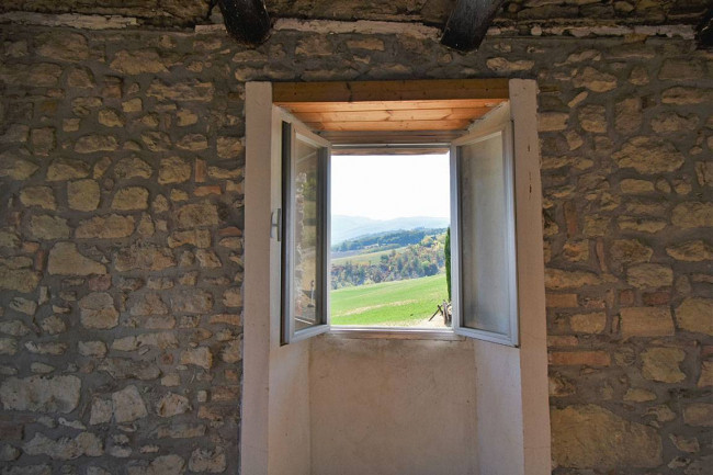 Rustico in vendita a Colli Verdi