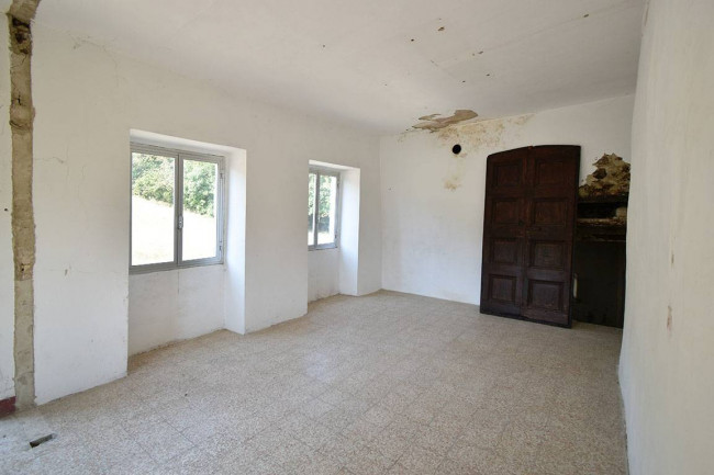 Rustico in vendita a Colli Verdi