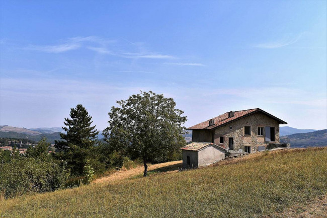 Rustico in vendita a Colli Verdi
