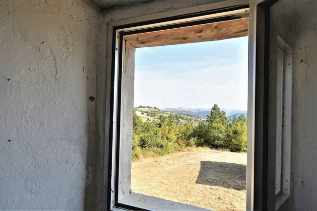 Rustico in vendita a Colli Verdi