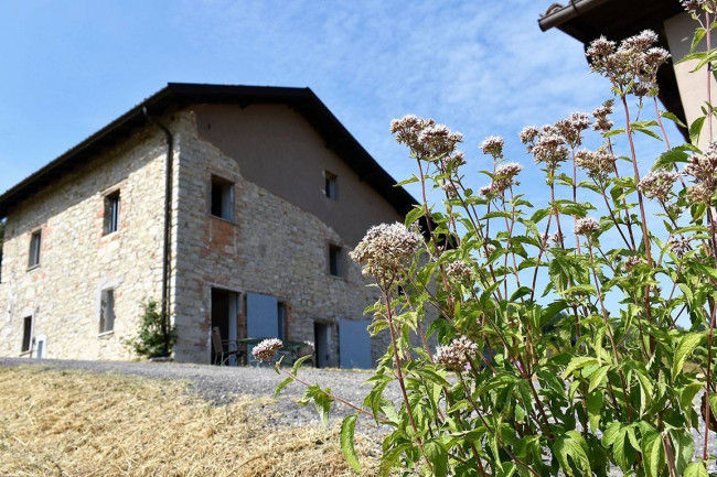 Rustico in vendita a Colli Verdi