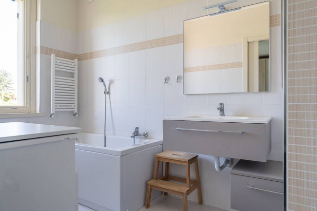 Appartamento in vendita a Rivanazzano