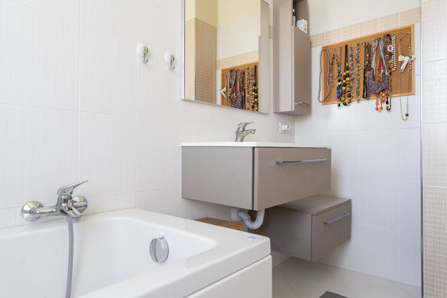 Appartamento in vendita a Rivanazzano