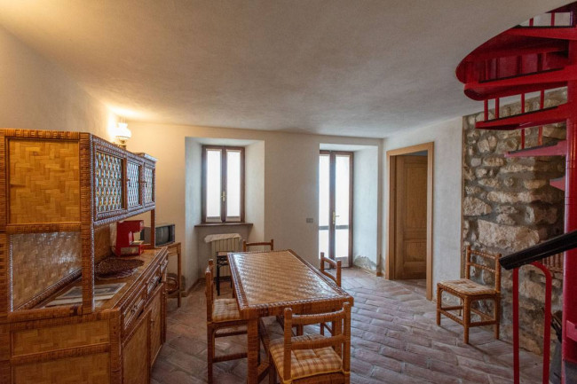 Casa singola in vendita a Varzi