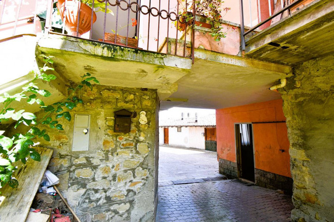 Casa singola in vendita a Varzi