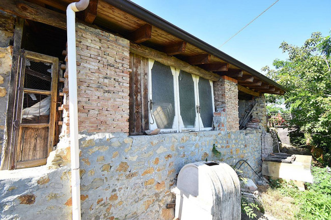 Casa singola in vendita a Varzi