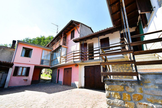 Casa singola in vendita a Varzi