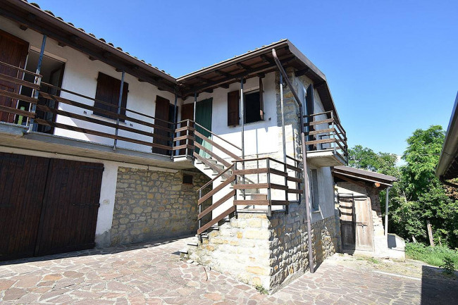 Casa singola in vendita a Varzi