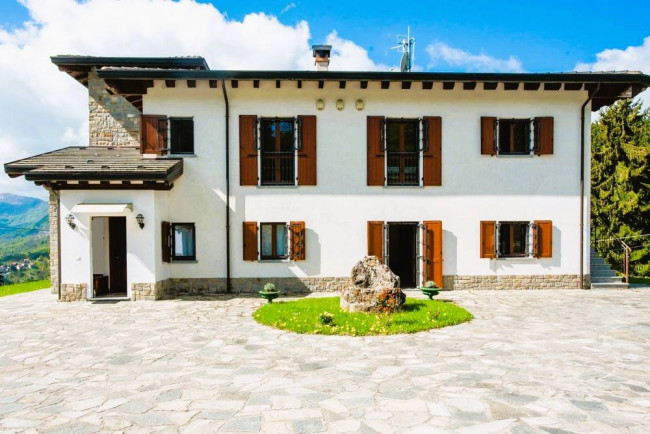 Villa in vendita a Brallo di Pregola