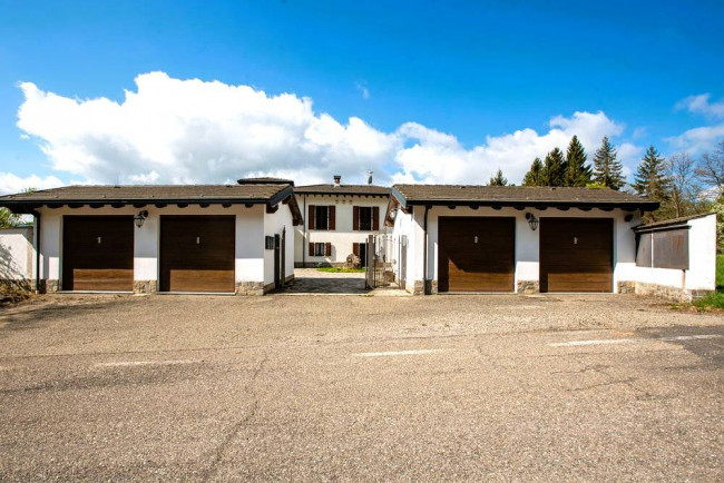 Villa in vendita a Brallo di Pregola