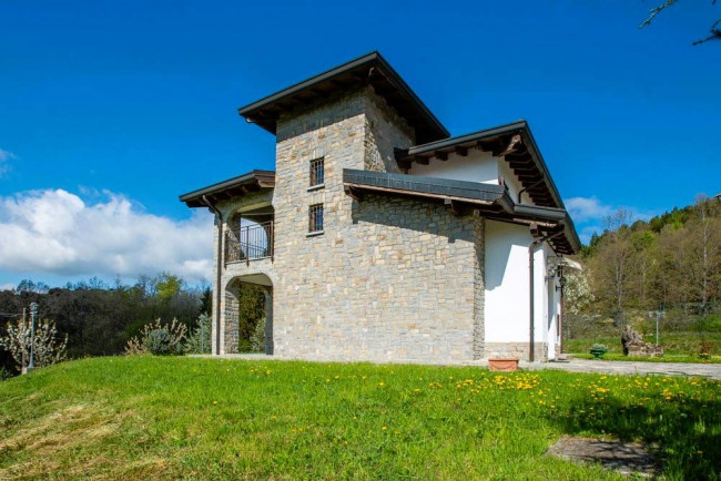Villa in vendita a Brallo di Pregola