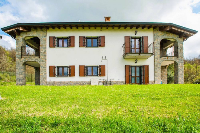 Villa in vendita a Brallo di Pregola