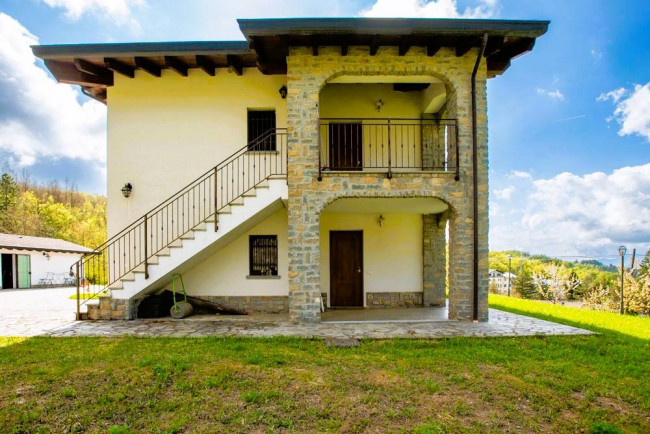 Villa in vendita a Brallo di Pregola