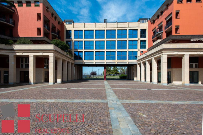 Attività commerciale in vendita a Voghera