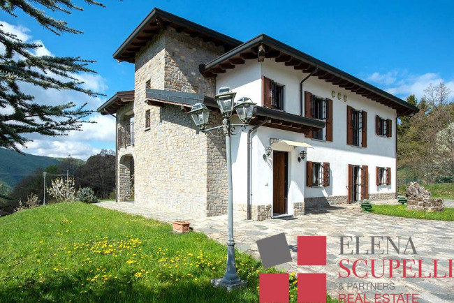 Villa in vendita a Brallo di Pregola