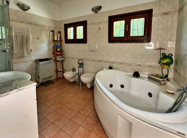 Casa singola in vendita a Pozzol Groppo