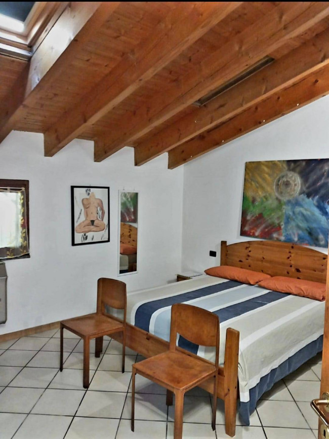 Casa singola in vendita a Pozzol Groppo