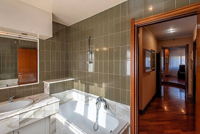 Villa in vendita a Voghera