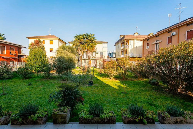 Villa in vendita a Voghera