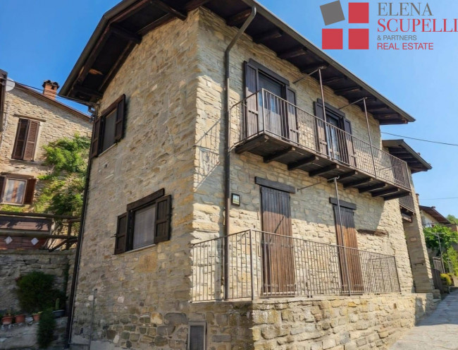 Casa singola in vendita a Varzi