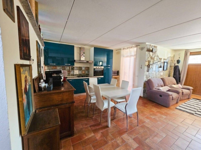 Villa in vendita a Ponte Nizza