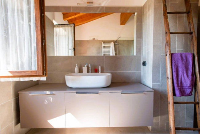 Casa singola in vendita a Colli Verdi