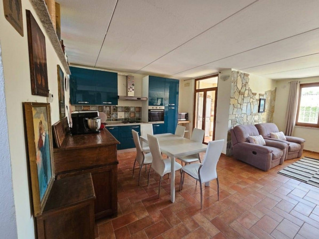 Villa in vendita a Ponte Nizza