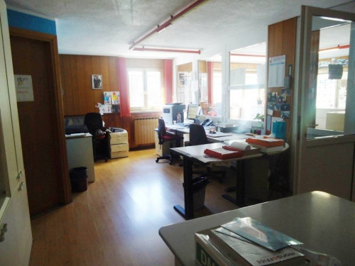 Studio/Ufficio in affitto a Saint-Pierre