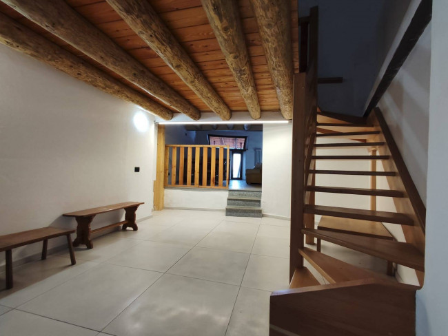 Trilocale in affitto a Villeneuve