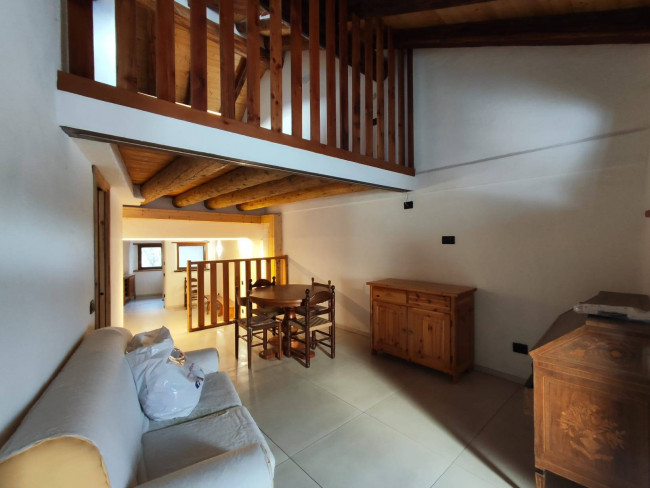 Trilocale in affitto a Villeneuve