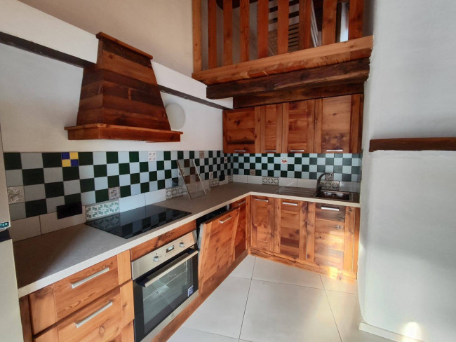 Trilocale in affitto a Villeneuve