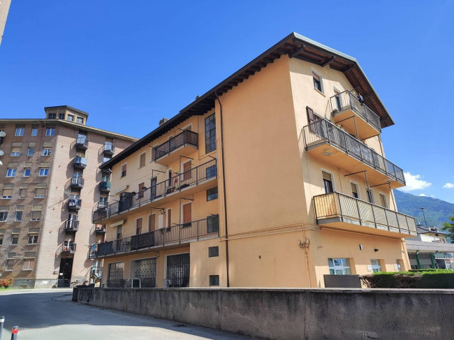 Appartamento in vendita a Aosta