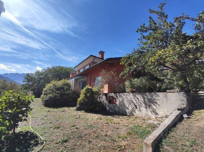 Villa in vendita a Sarre