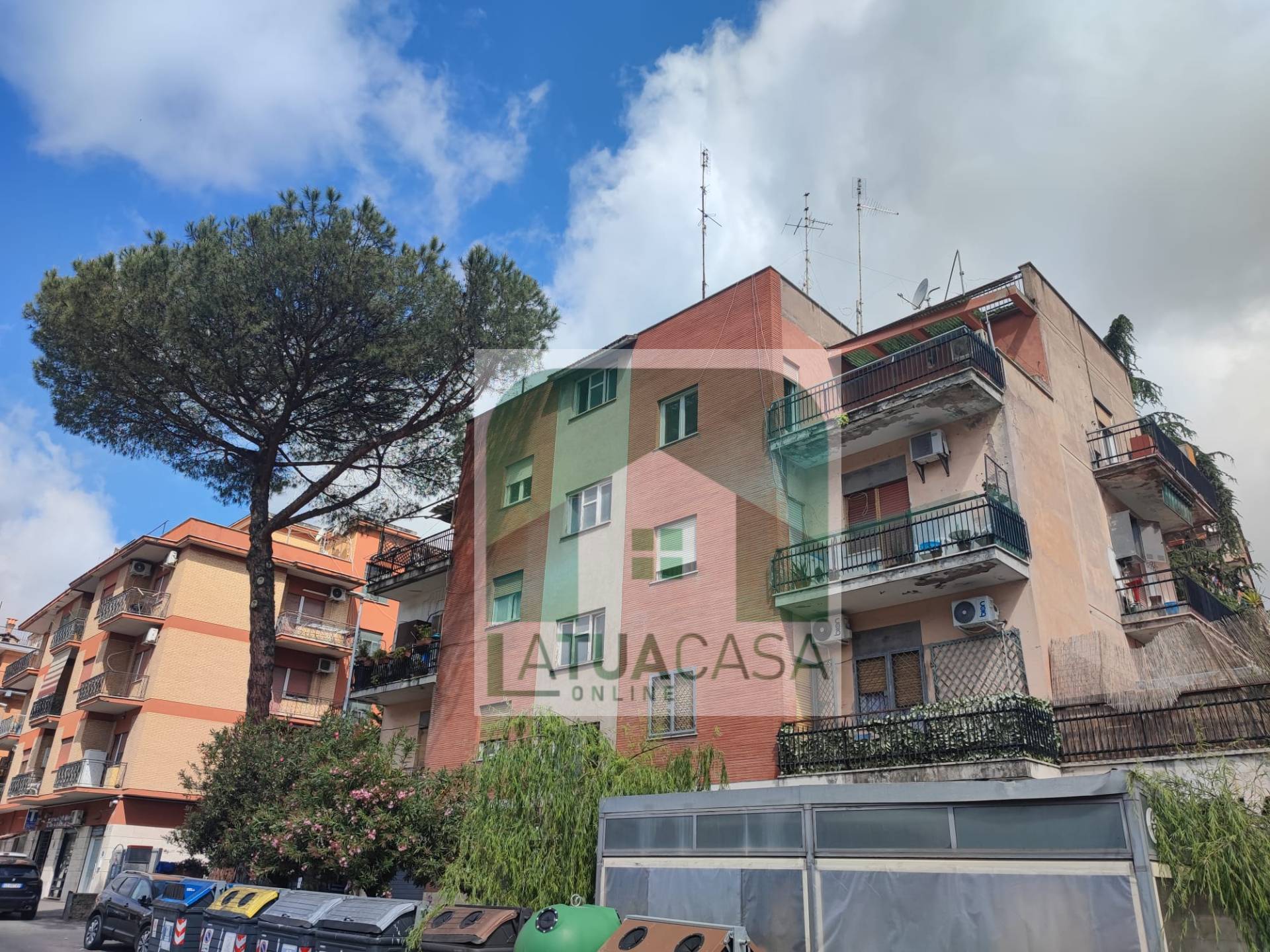 Appartamento in vendita a Roma