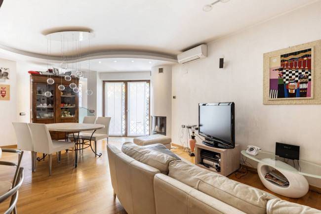 Villette a schiera in vendita a Roma
