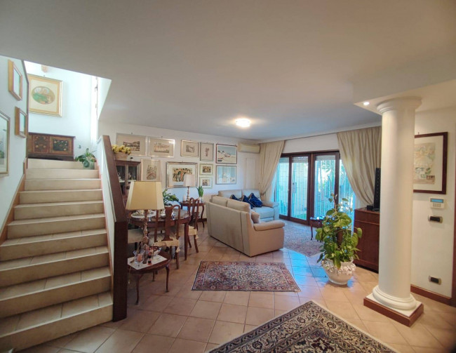 Villette a schiera in vendita a Roma