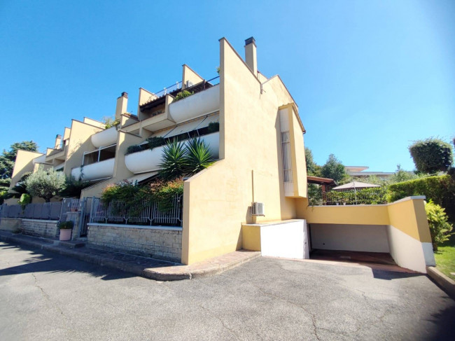Villette a schiera in vendita a Roma