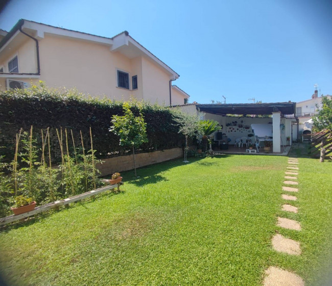 Villa in vendita a Roma