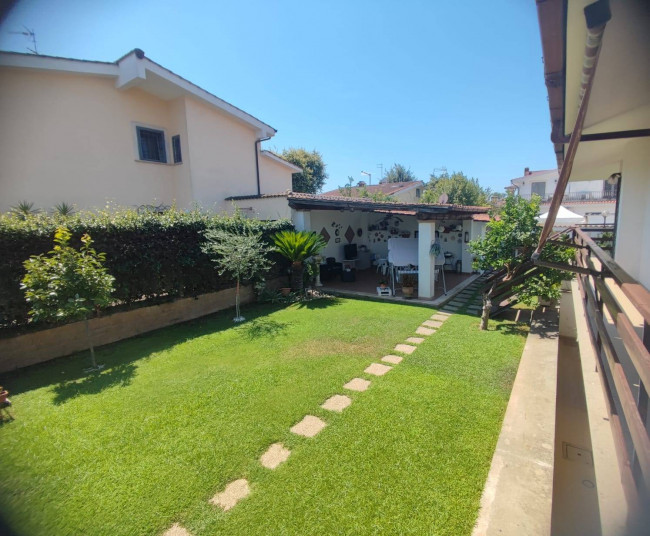 Villa in vendita a Roma